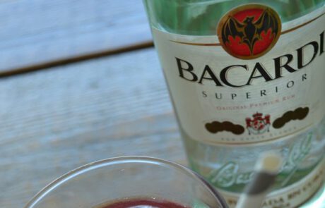 bacardi-cranberrysap-bg